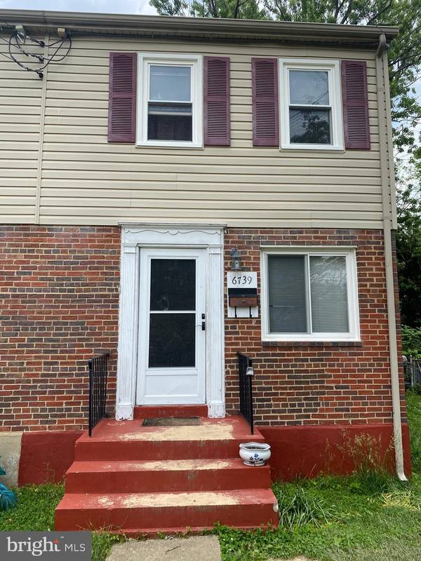 6739 RADCLIFFE DR, Alexandria, VA 22307