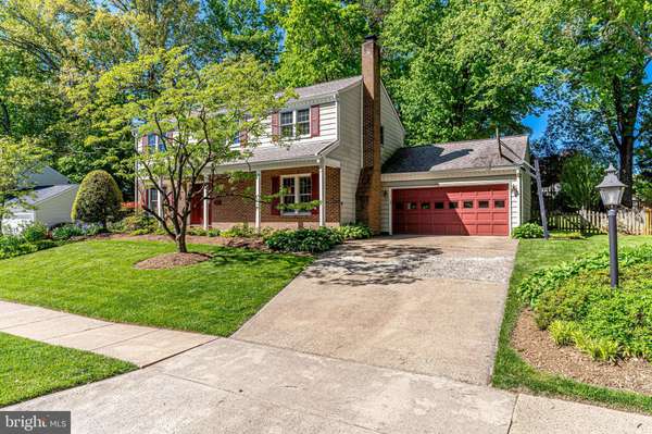 Annandale, VA 22003,8707 PAPPAS WAY