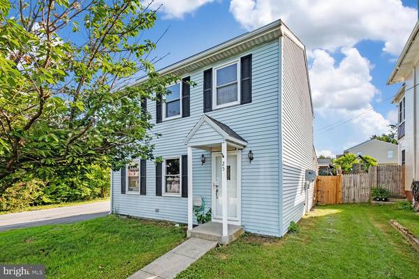 25 N MAPLE AVE, Smithsburg, MD 21783