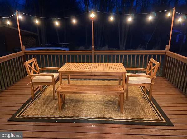 Long Pond, PA 18334,221 ASH DR