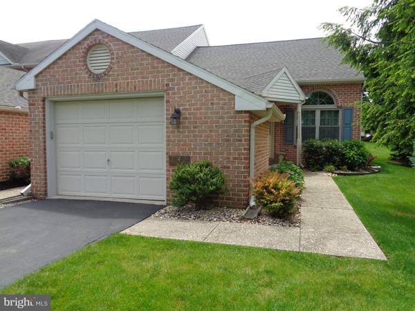 142 LANGLEY SQ, Lancaster, PA 17603