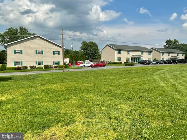 534 WARM SPRING, Chambersburg, PA 17202