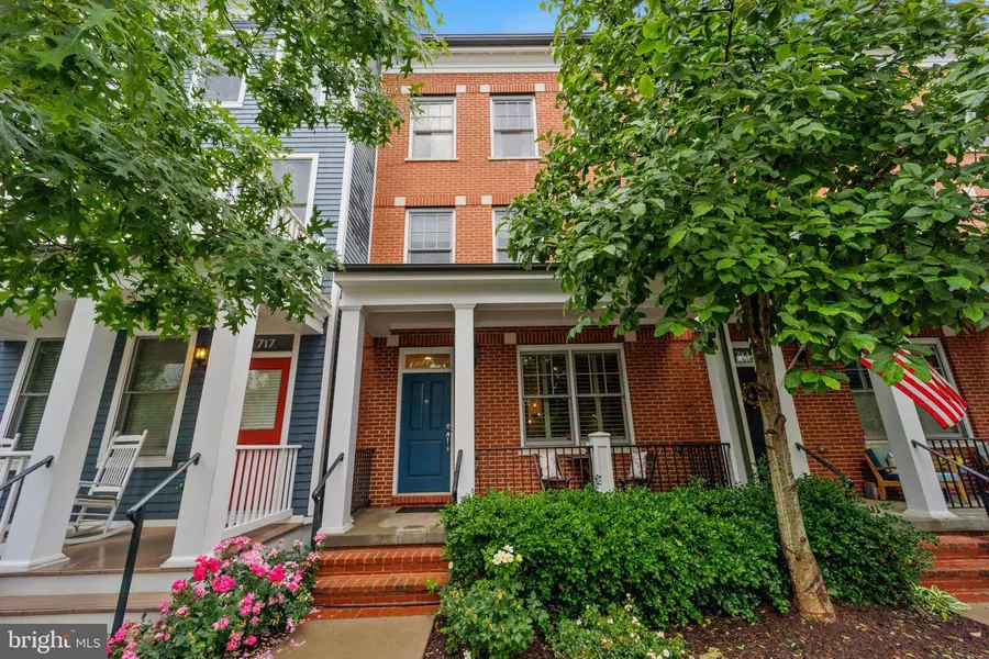 715 N ALFRED, Alexandria, VA 22314