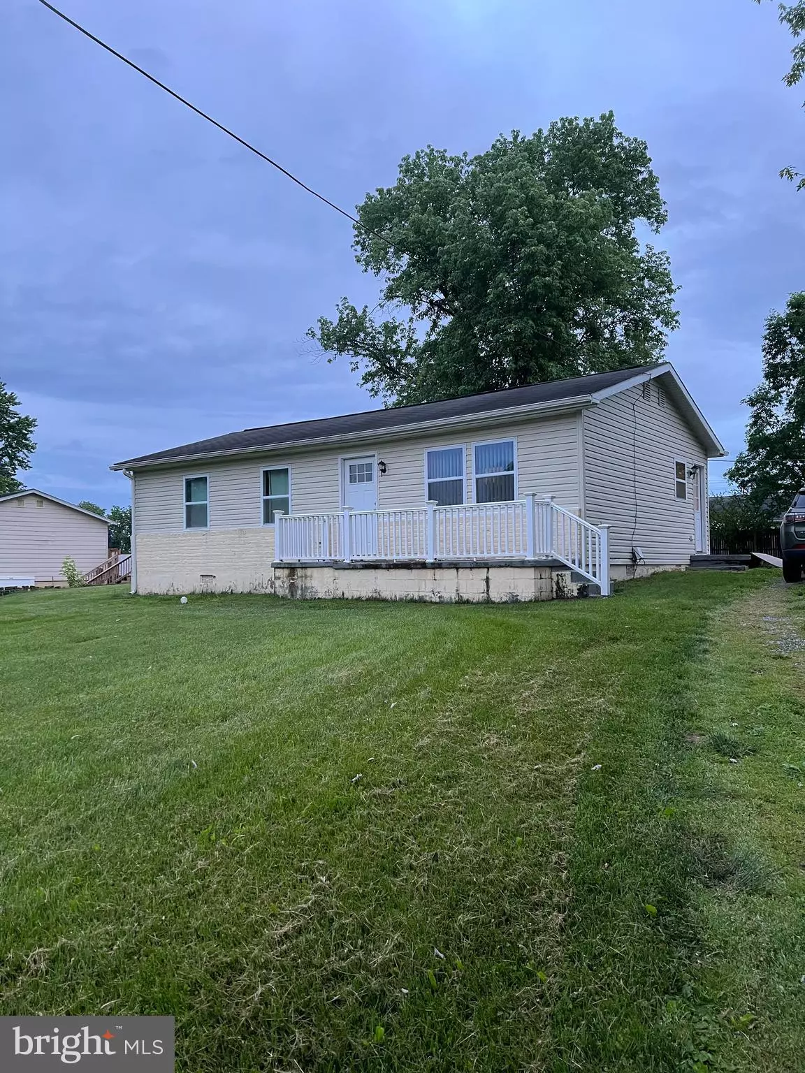 Charles Town, WV 25414,140 EVERGREEN DR