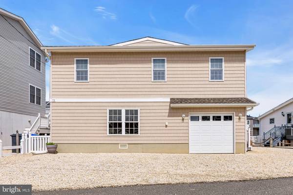 72 ANDREW DR, Manahawkin, NJ 08050