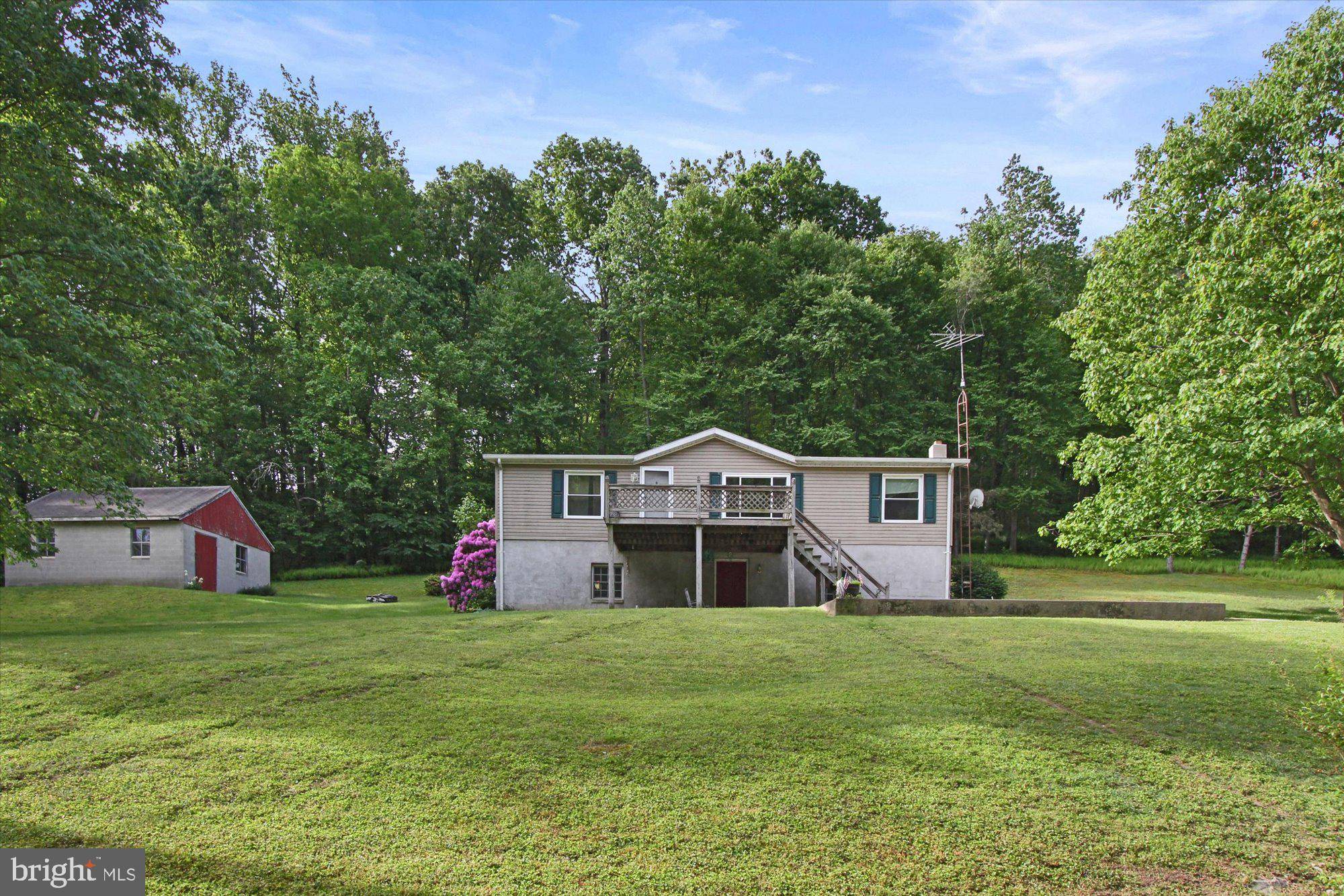 3286 DETTINGER RD, Brogue, PA 17309