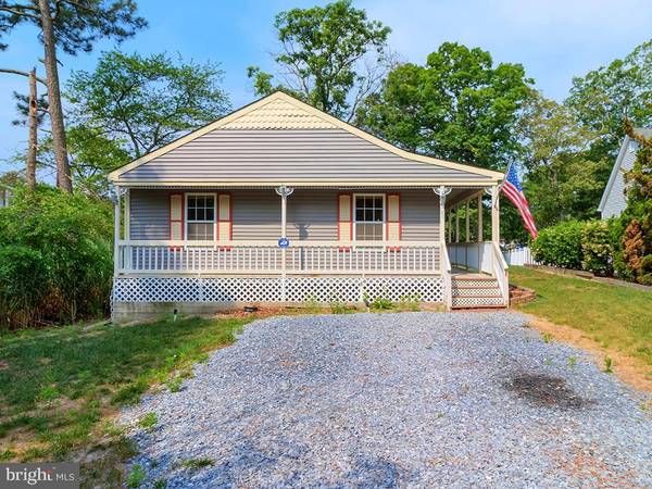 20 WHITESCREEK LN, Ocean View, DE 19970