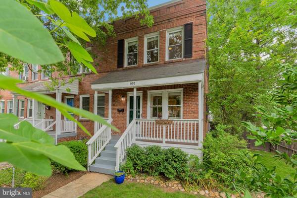 501 E NELSON AVE, Alexandria, VA 22301