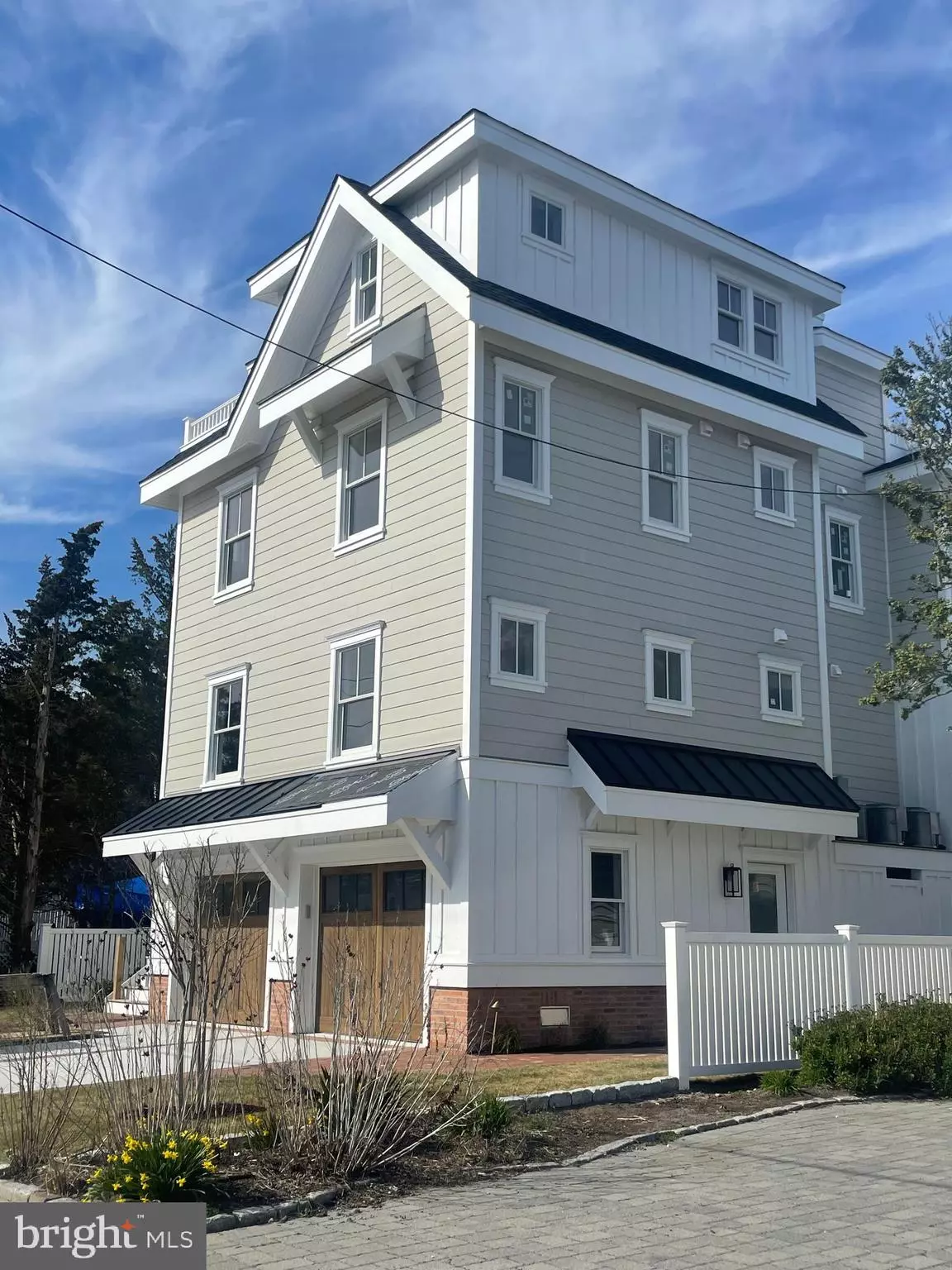 Avalon, NJ 08202,481 7TH ST