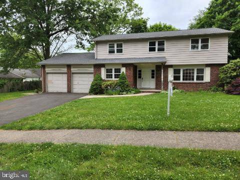 1110 RYDAL LN, Southampton, PA 18966