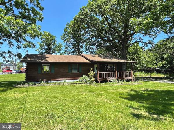 83 SHICKLE LN, Inwood, WV 25428