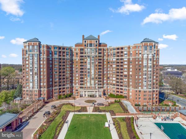 Rockville, MD 20852,5809 NICHOLSON LN #214