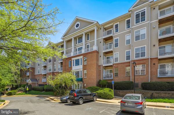 7011 FALLS REACH DR #303, Falls Church, VA 22043