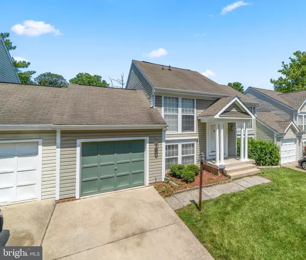 Bowie, MD 20721,922 MILLPONDS CT