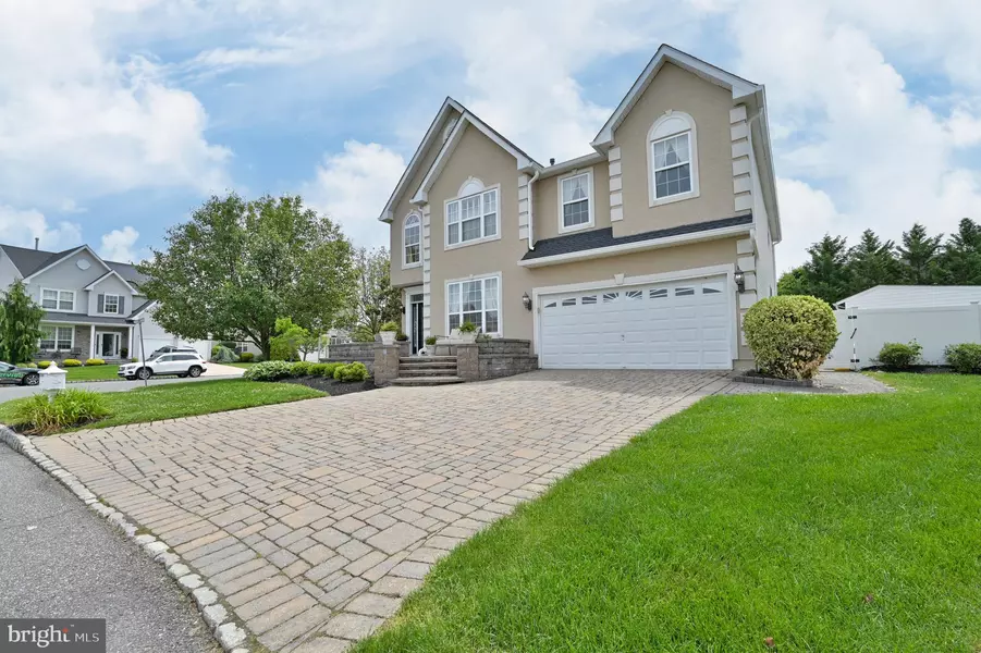 1 TOMS LNDG, Turnersville, NJ 08012