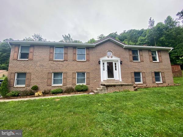 267 KNOBSVILLE RD, Mc Connellsburg, PA 17233