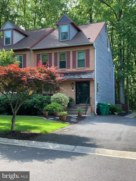 4 VARITON DR, Wilmington, DE 19810