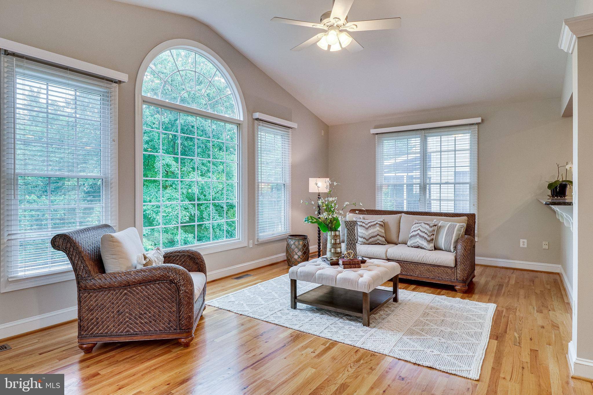 Dunn Loring, VA 22027,7930 N PARK ST