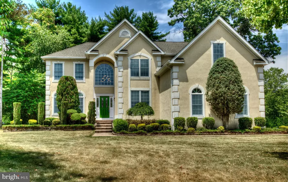 19 STARKE LN, Delran, NJ 08075