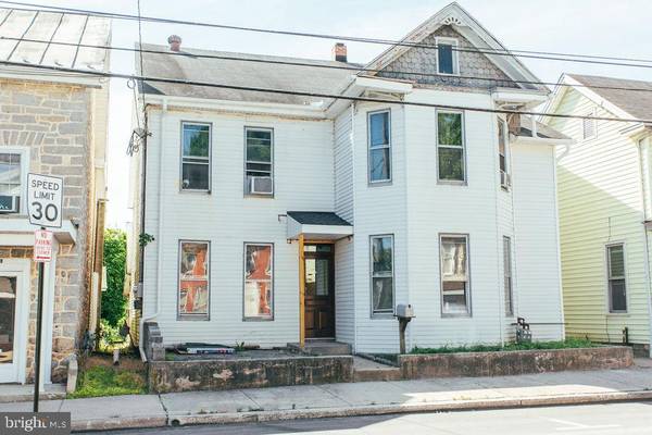 Shippensburg, PA 17257,434 E KING ST