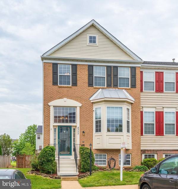 8711 FARNHAM WAY, Bristow, VA 20136