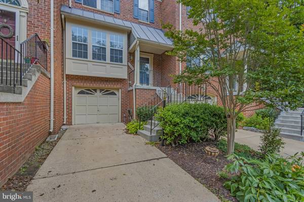 Reston, VA 20194,1446 PARK GARDEN LN