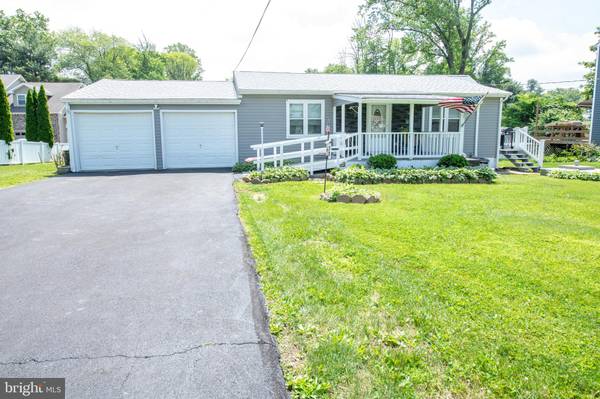 862 OLD LINCOLN HWY, Langhorne, PA 19047