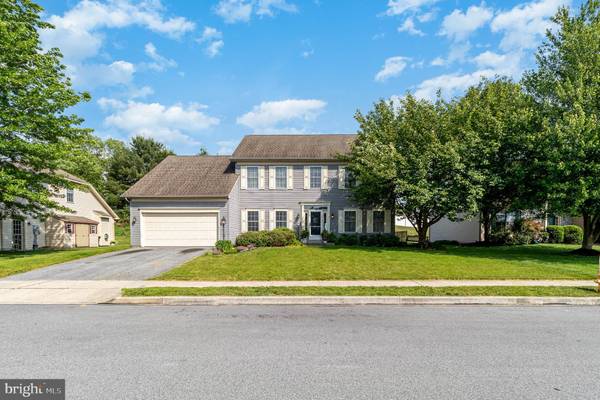 Mechanicsburg, PA 17055,11 BRADFORD CT