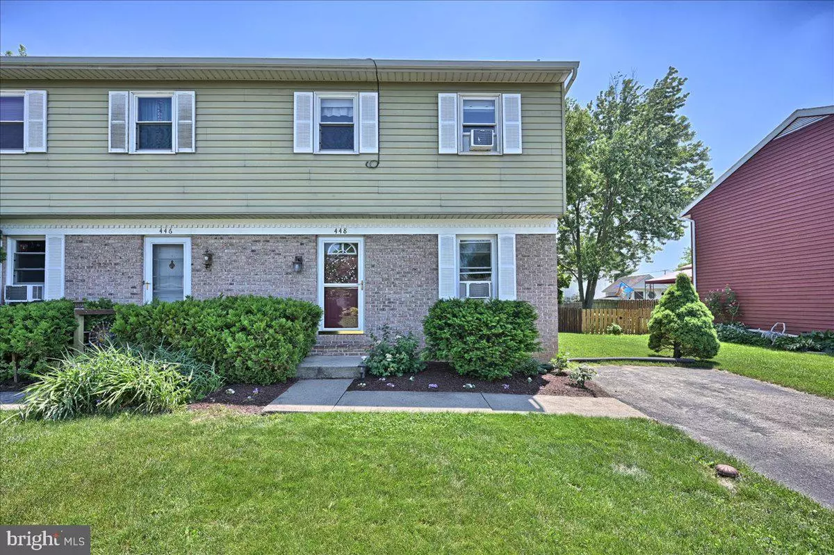 Mount Joy, PA 17552,448 S PLUM ST