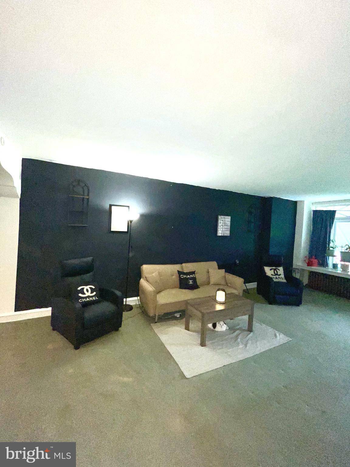 Philadelphia, PA 19138,7495 BRIAR RD