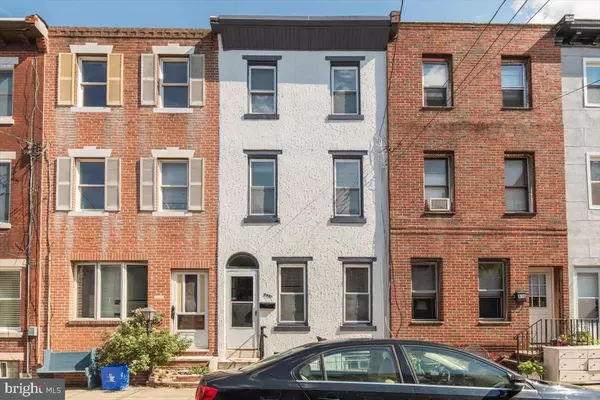 820 ALMOND ST, Philadelphia, PA 19125