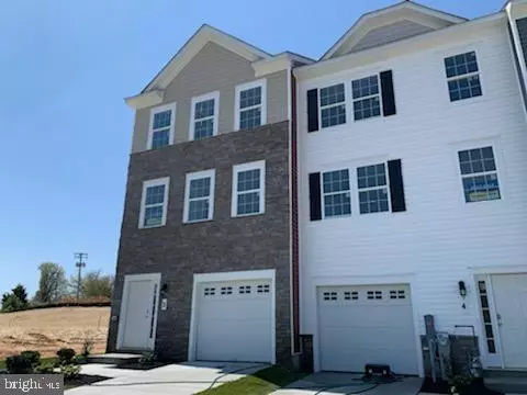 Rosedale, MD 21237,5085 SILVER OAK DR