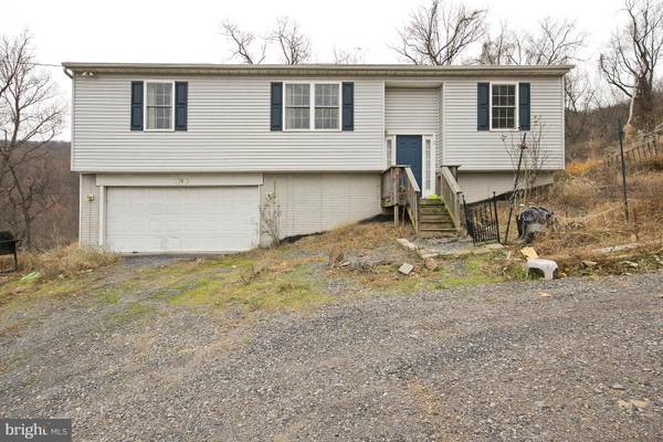 78 DEVILS RIVER RD, Linden, VA 22642