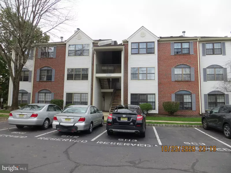 14 FEILER CT, Trenton, NJ 08648