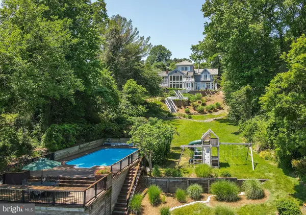 6716 DUCK LN, Tracys Landing, MD 20779