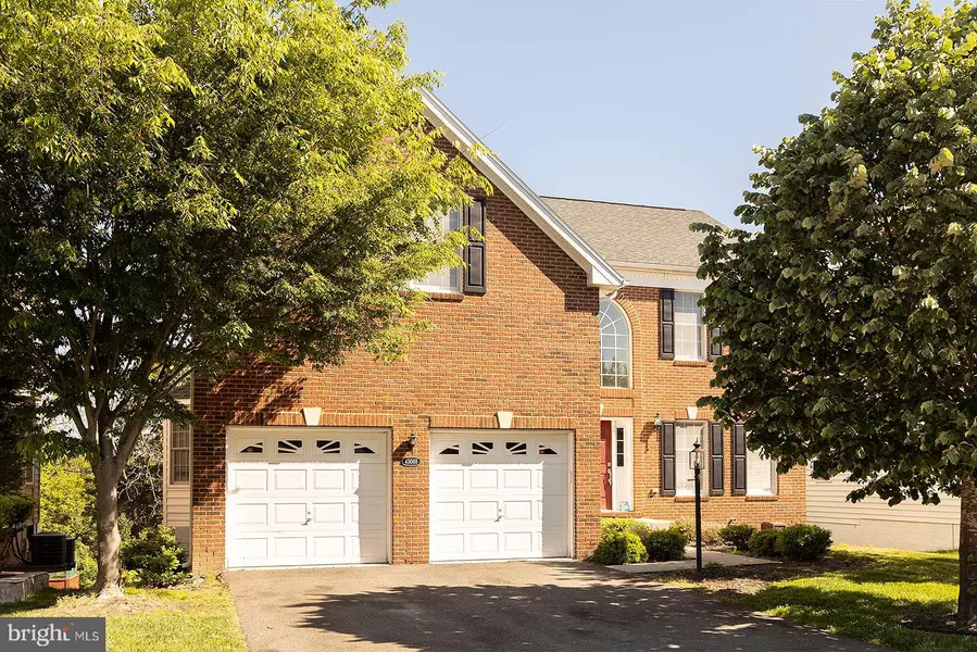 43088 ADDLESTONE PL, Ashburn, VA 20148