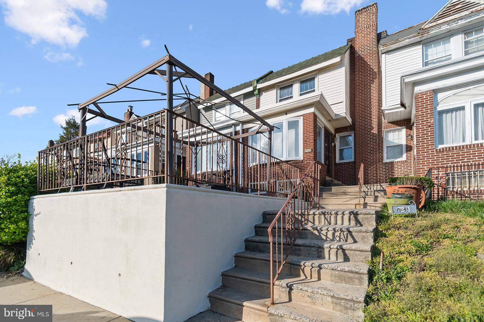 Philadelphia, PA 19138,7233 SOMMERS RD
