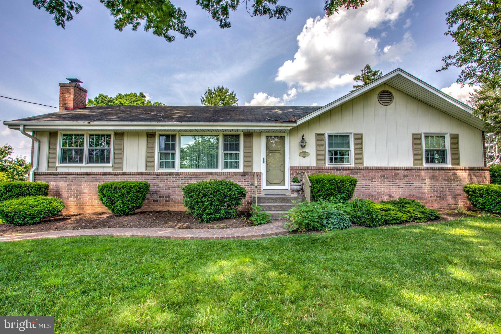 635 JANE AVE, Mount Joy, PA 17552
