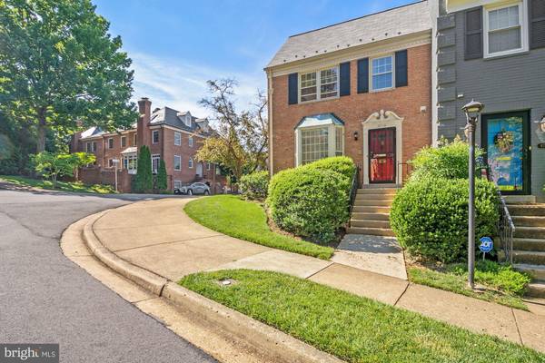 6719 BARON RD, Mclean, VA 22101