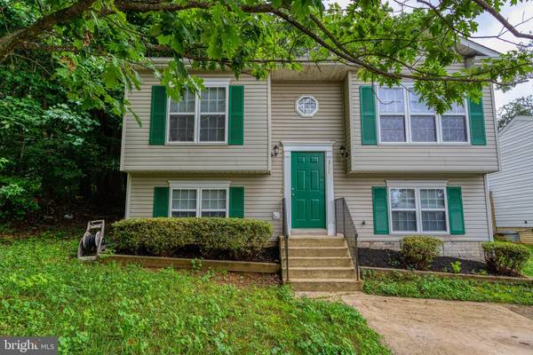 300 70TH PL, Capitol Heights, MD 20743