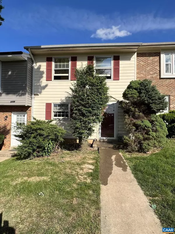 1320 COUNTRY CLUB CT, Harrisonburg, VA 22802