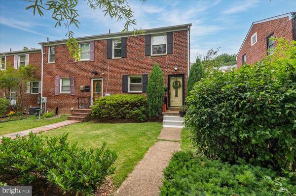 3008 MT VERNON AVE, Alexandria, VA 22305