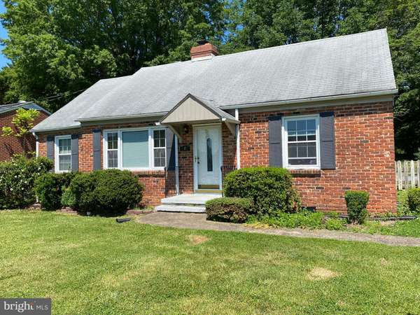 202 W GORDON AVE, Gordonsville, VA 22942