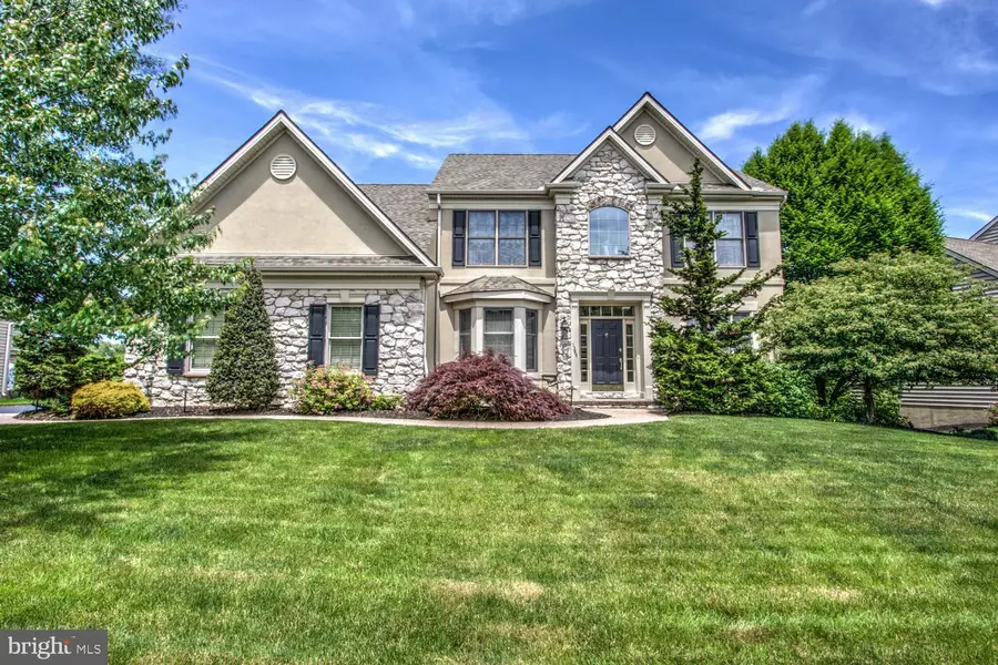 1344 WINDEMERE LN, Landisville, PA 17538