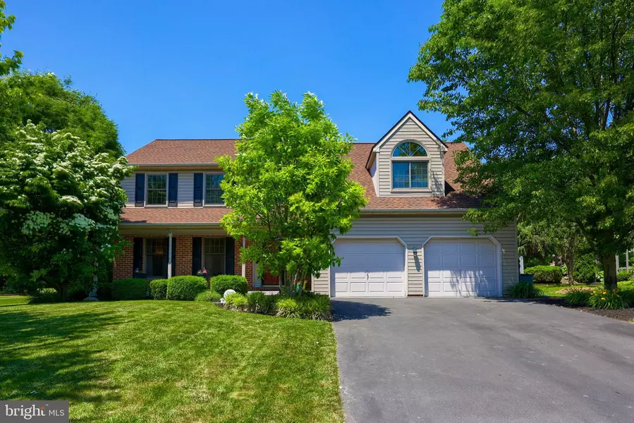 157 KINGS GATE DR, Lititz, PA 17543