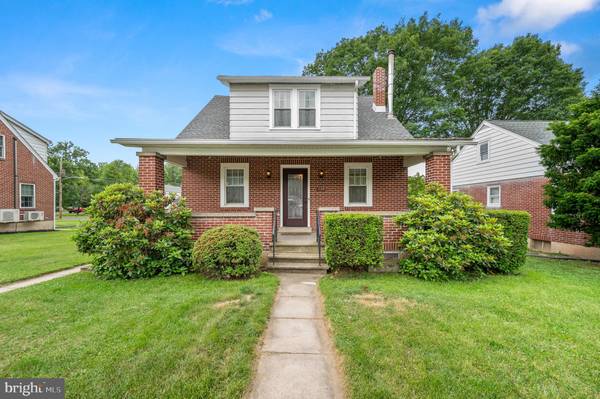 120 WALNUT ST, Green Lane, PA 18054