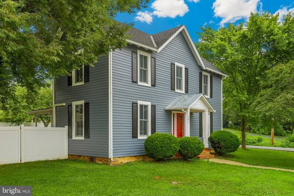 404 N FRANKLIN ST, Remington, VA 22734