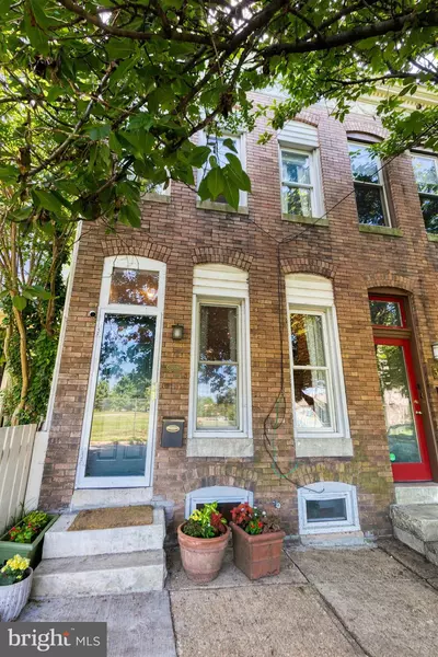 3556 POOLE ST, Baltimore, MD 21211