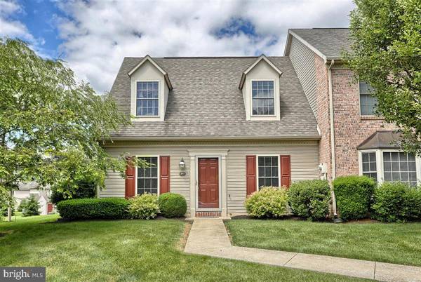 397 STONEHEDGE LN, Mechanicsburg, PA 17055