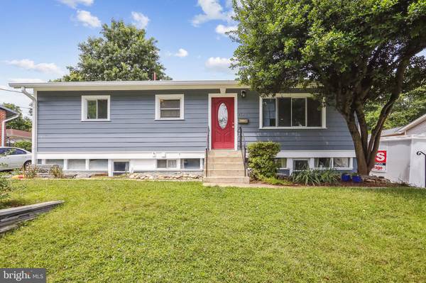 4125 LOCUST LN, Fairfax, VA 22030